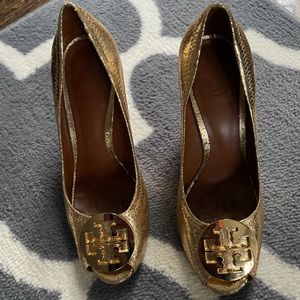 Tory Burch gold open toe wedge